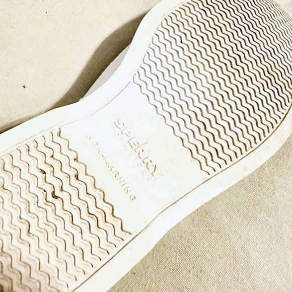 Sperry Women’s Float Boat Shoes White Rubber Perforated Slip-On size 9 GUC - Picture 6 of 6